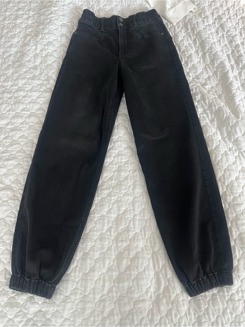 Express Black Boyfriend Jeans - Elastic Cuffs - Size 00